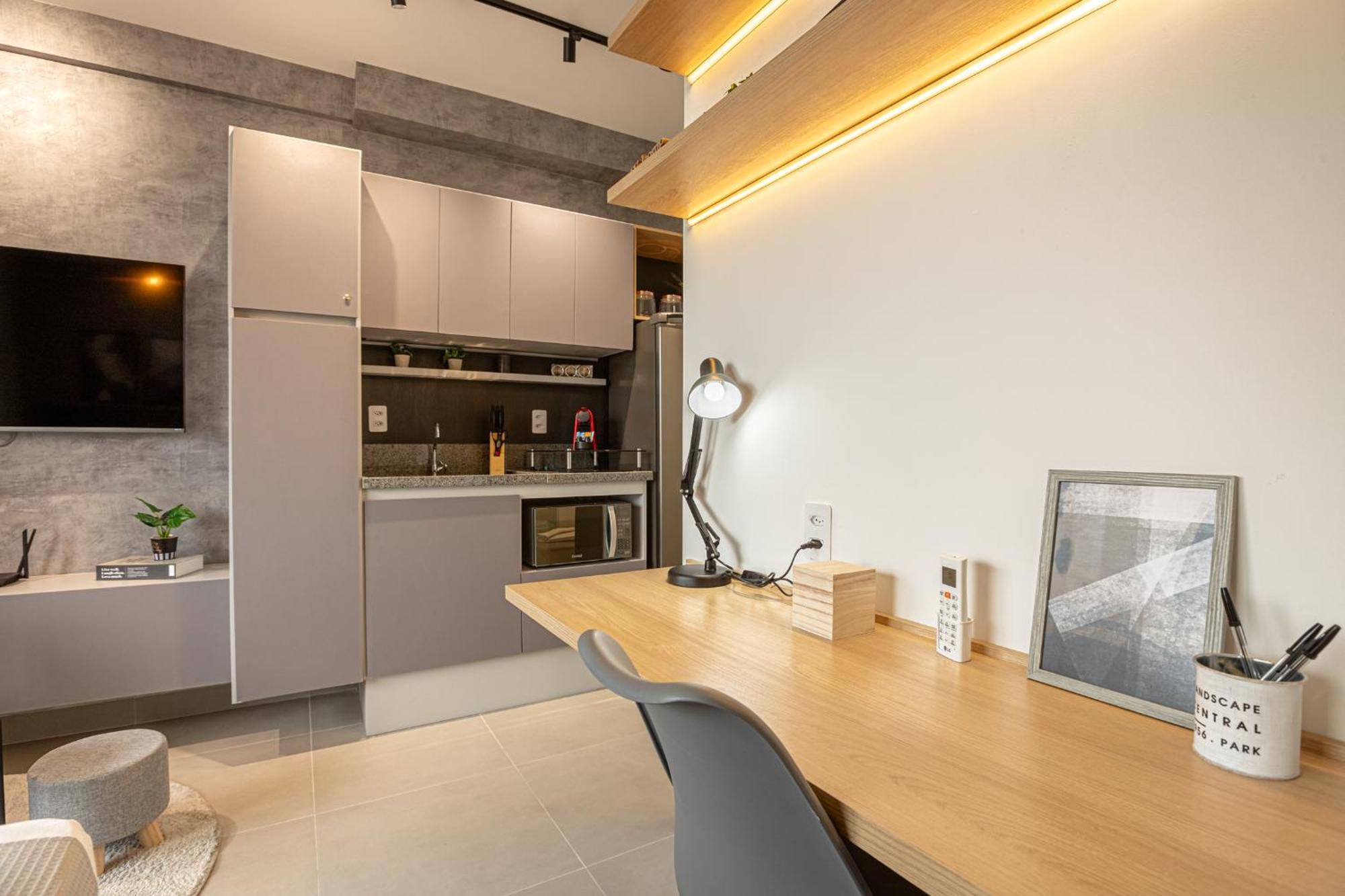 Apartamento Easy Star - No Coracao Da Consolacao Com Vista Livre - Vf01h *