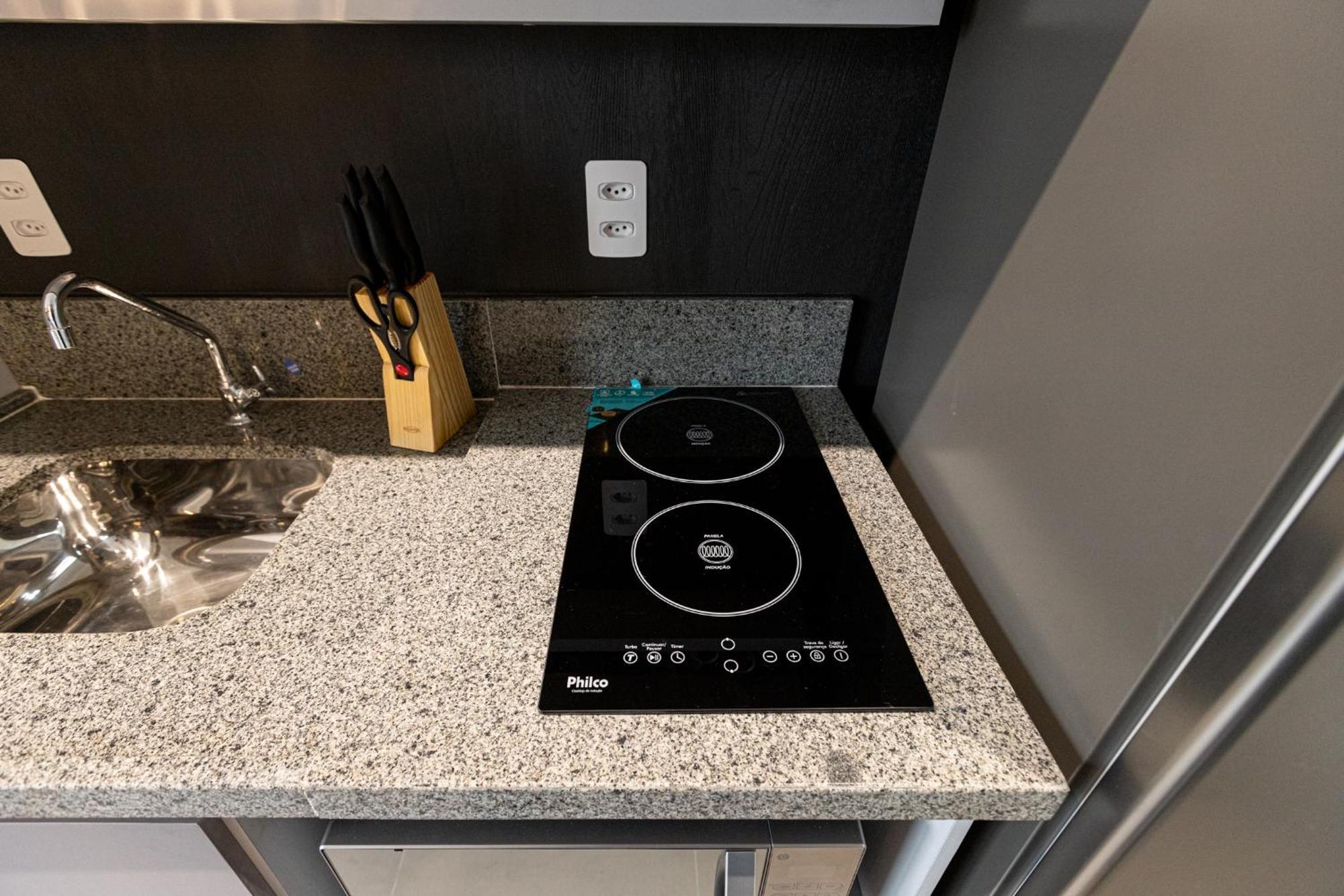 Apartamento Easy Star - No Coracao Da Consolacao Com Vista Livre - Vf01h